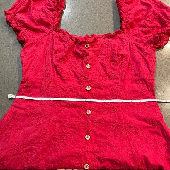 Lulu’s Ashler Red Embroidered Button-Front Puff Sleeve Dress size Large milkmaid - Picture 13 of 16